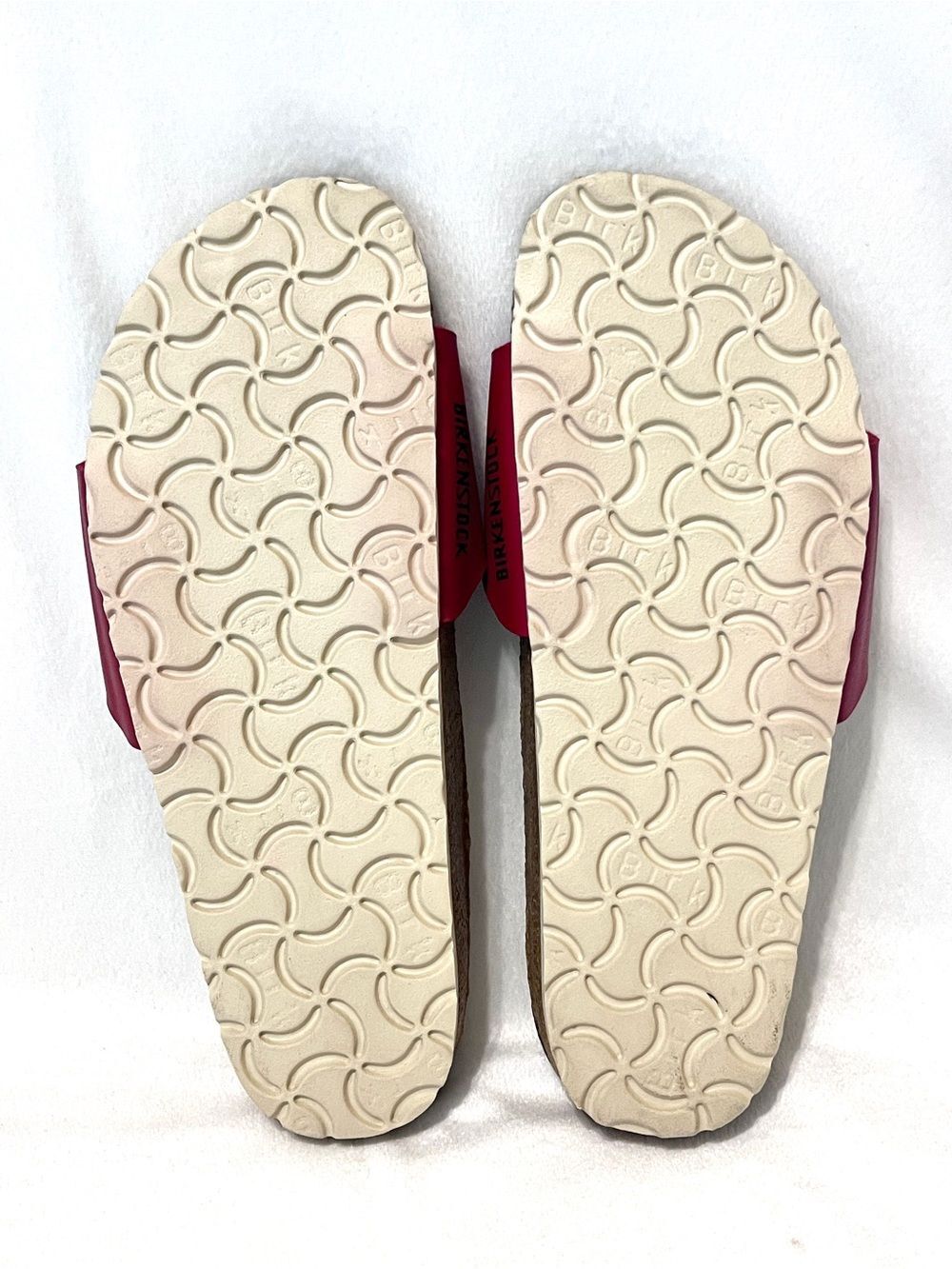 Birkenstock Madrid Slide Sandals Berry Red Narrow 37 L6.5 NWOT - Picture 6 of 6